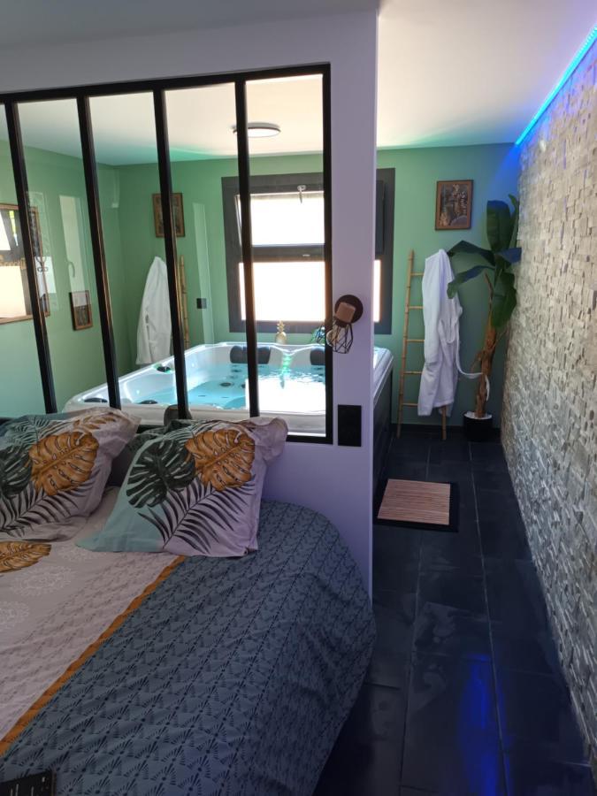 Superbe Appartement Avec Jacuzzi Et Exterieur แปร์ปินญอง ภายนอก รูปภาพ
