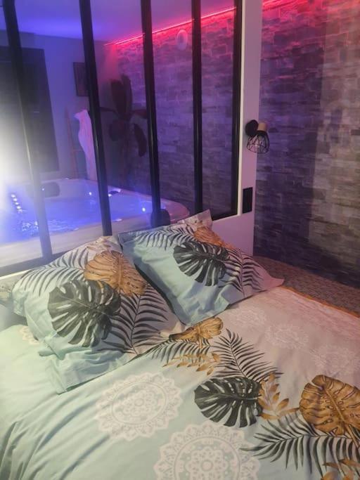 Superbe Appartement Avec Jacuzzi Et Exterieur แปร์ปินญอง ภายนอก รูปภาพ