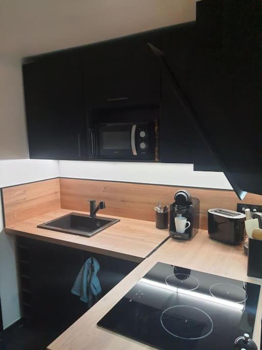Superbe Appartement Avec Jacuzzi Et Exterieur แปร์ปินญอง ภายนอก รูปภาพ