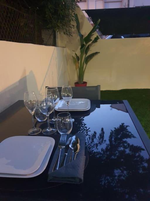 Superbe Appartement Avec Jacuzzi Et Exterieur แปร์ปินญอง ภายนอก รูปภาพ