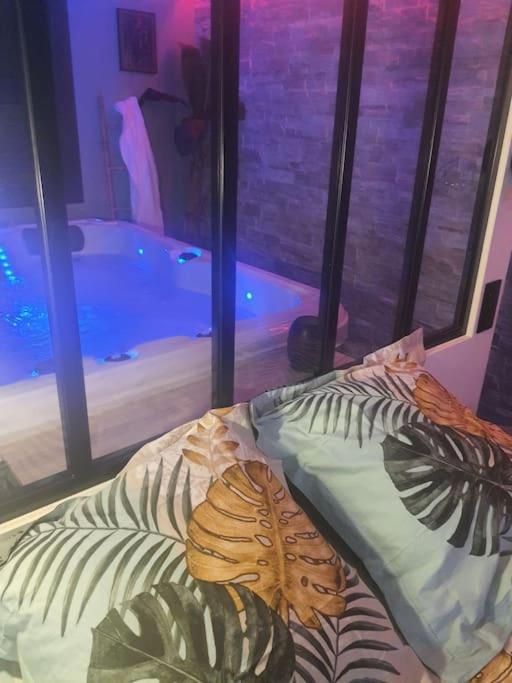 Superbe Appartement Avec Jacuzzi Et Exterieur แปร์ปินญอง ภายนอก รูปภาพ