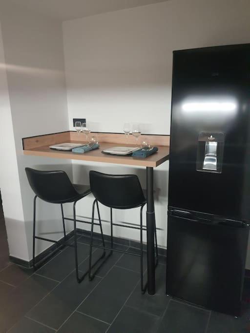 Superbe Appartement Avec Jacuzzi Et Exterieur แปร์ปินญอง ภายนอก รูปภาพ