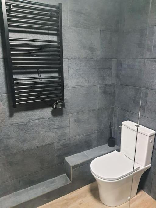 Superbe Appartement Avec Jacuzzi Et Exterieur แปร์ปินญอง ภายนอก รูปภาพ